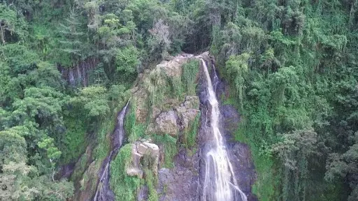 Sanamuerto waterfall