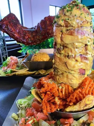 Mofongo Gigante