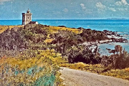 Puerto Ferro Lighthouse