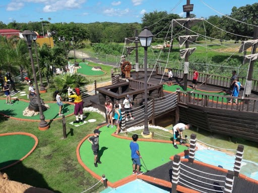 Mini Golf la Guarida del Pirata